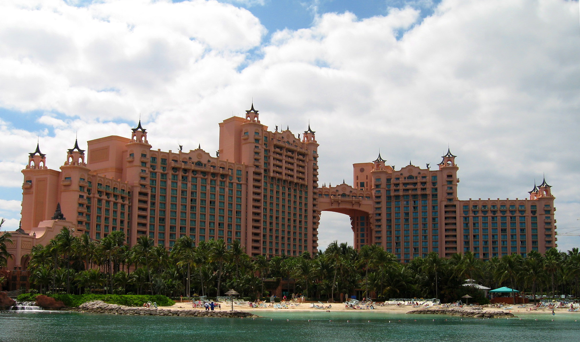 Hotels On Paradise Island