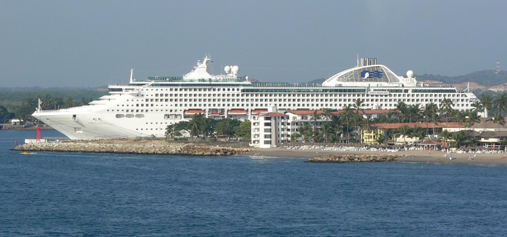 Cruise Ships Puerto Vallarta