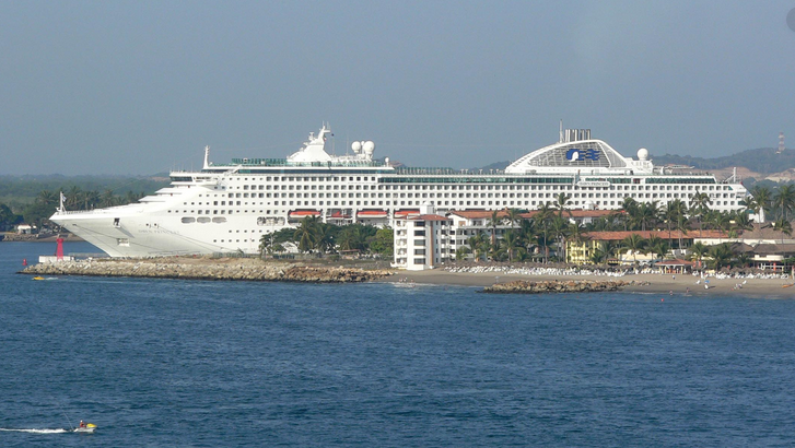 Cruise Ships Puerto Vallarta