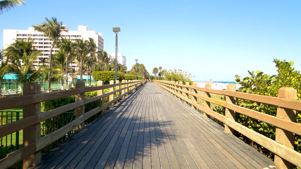 Things to do Miami Beach Boardwalk